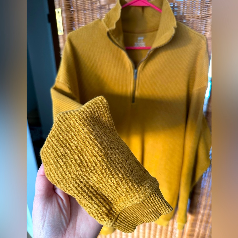 Aerie XS 1/4 Zip Pullover 💛